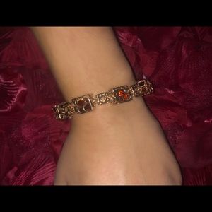 Amber gem gold plated bracelet (AE1)